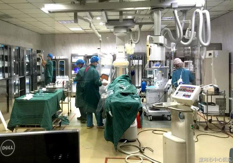 40cm静脉置管掉入心脏，介入手术有惊无险
