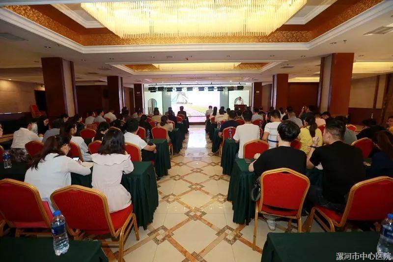 国内外大咖云集 共同探讨神经外科前沿理论